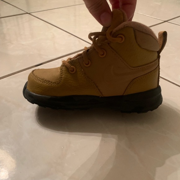 Nike Manona Toddler Boots - Picture 6 of 7